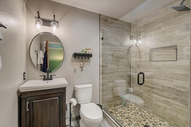 2414 Oakridge Court, Stillwater, MN 55082