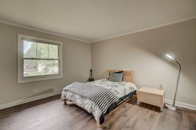 2414 Oakridge Court, Stillwater, MN 55082