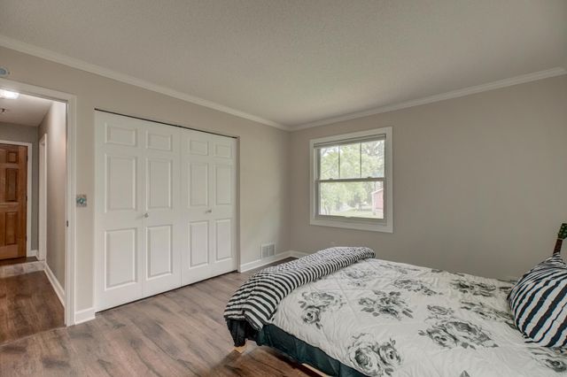 2414 Oakridge Court, Stillwater, MN 55082
