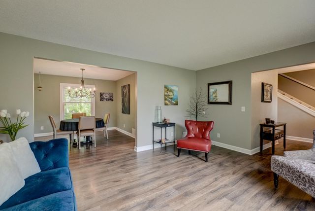 2414 Oakridge Court, Stillwater, MN 55082