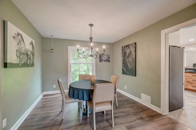 2414 Oakridge Court, Stillwater, MN 55082