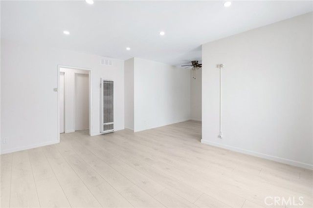 580 W Stocker 4, Glendale, CA 91202