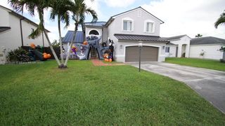 16111 SW 79th Ter, Miami, FL 33193