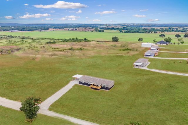 150 Leech Road, Poolville, TX 76487