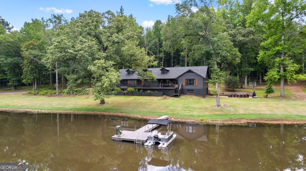 140 Country Lane, Newnan, GA 30263