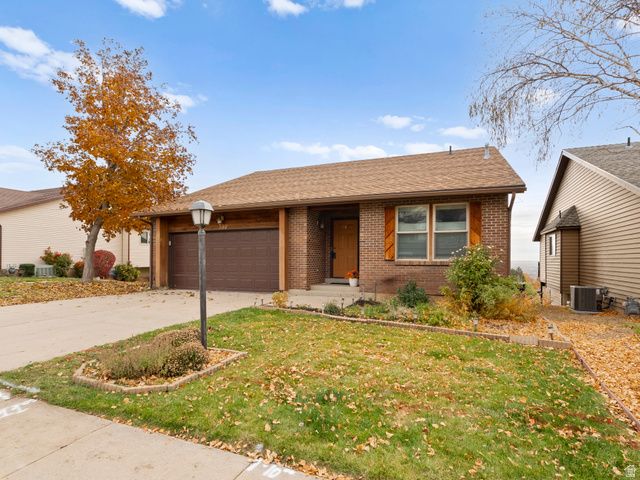 399 E 3350 N, North Ogden, UT 84414