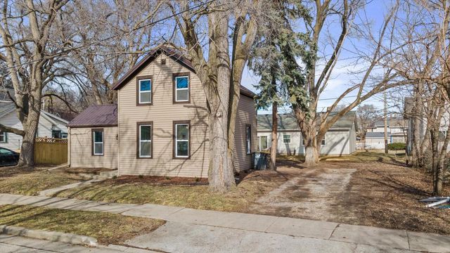 213 Maria STREET, Waukesha, WI 53188
