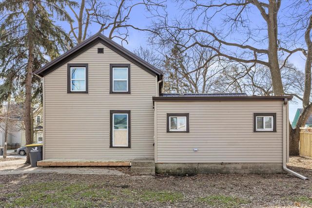 213 Maria STREET, Waukesha, WI 53188