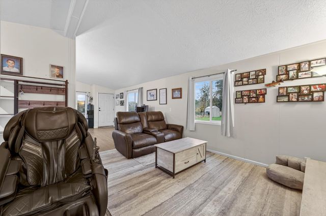 12507 Krosens Rd, Marysville, CA 95901