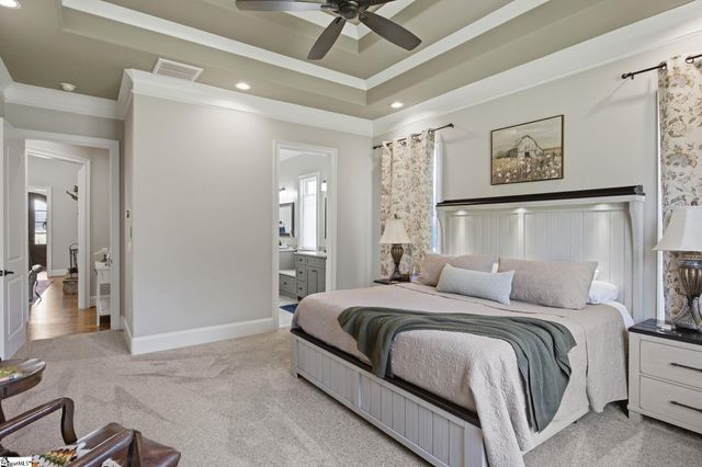 1000 Apple Valley Road, Duncan, SC 29334