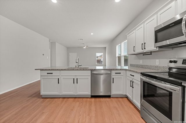 14606 Hackamore Way, Elmendorf, TX 78112