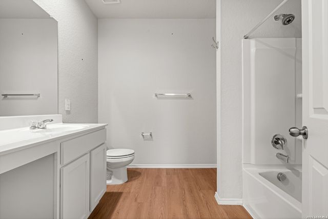 14606 Hackamore Way, Elmendorf, TX 78112