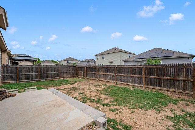 14606 Hackamore Way, Elmendorf, TX 78112