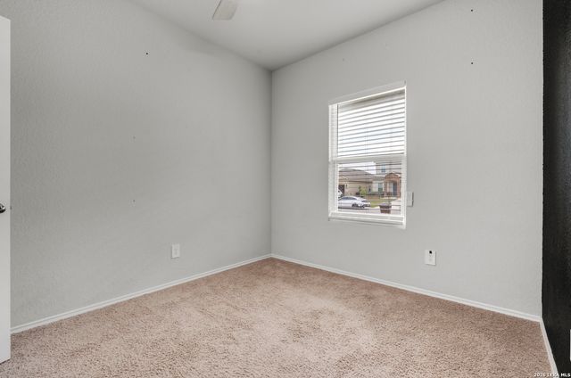 14606 Hackamore Way, Elmendorf, TX 78112