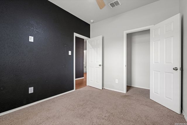 14606 Hackamore Way, Elmendorf, TX 78112