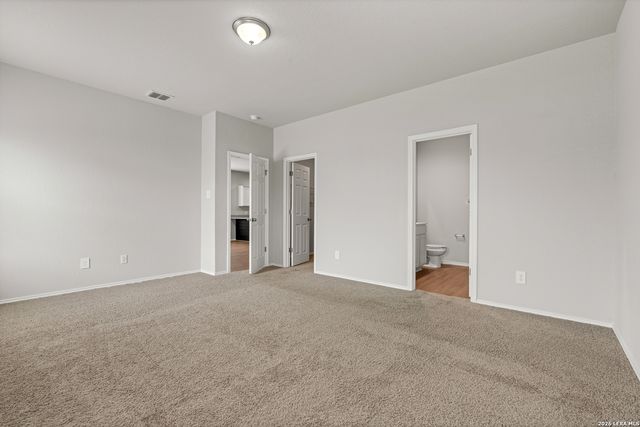 14606 Hackamore Way, Elmendorf, TX 78112