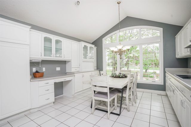 7333 SE 6th Avenue, Pleasant Hill, IA 50327