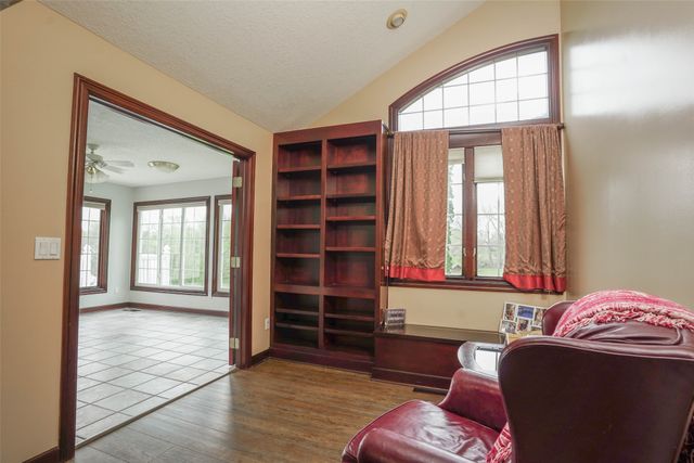 7333 SE 6th Avenue, Pleasant Hill, IA 50327