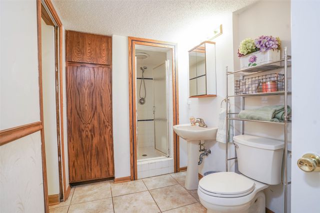 7333 SE 6th Avenue, Pleasant Hill, IA 50327