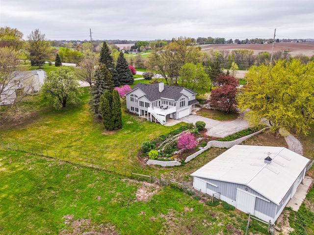 7333 SE 6th Avenue, Pleasant Hill, IA 50327