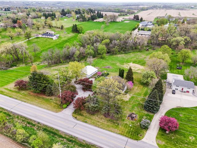 7333 SE 6th Avenue, Pleasant Hill, IA 50327