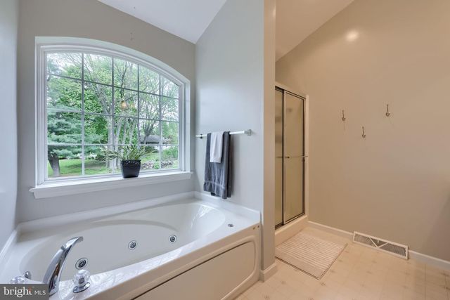 3633 ORKNEY RD, Mountville, PA 17554