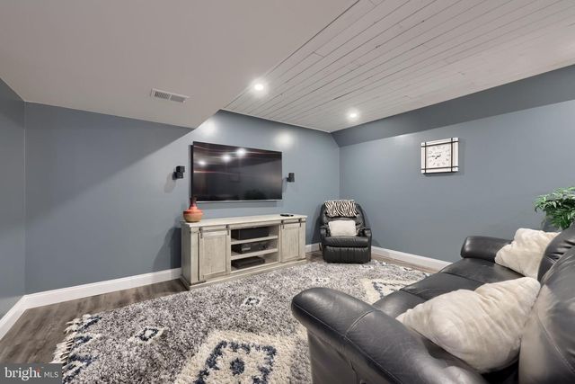 3633 ORKNEY RD, Mountville, PA 17554