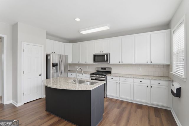 4358 Grove Field Court, Suwanee, GA 30024