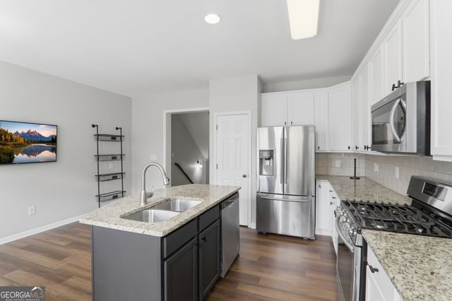 4358 Grove Field Court, Suwanee, GA 30024