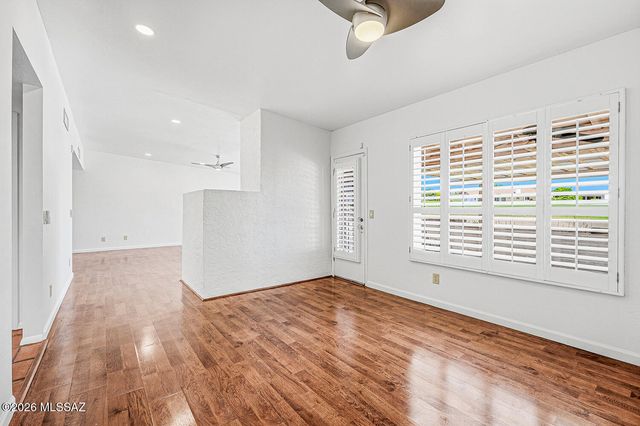 1121 N Abrego Drive, Green Valley, AZ 85614