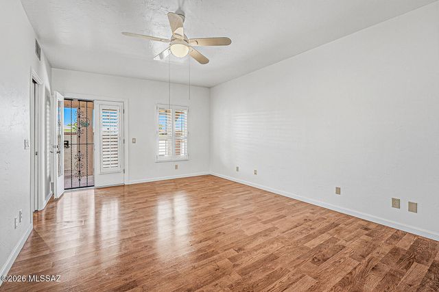 1121 N Abrego Drive, Green Valley, AZ 85614