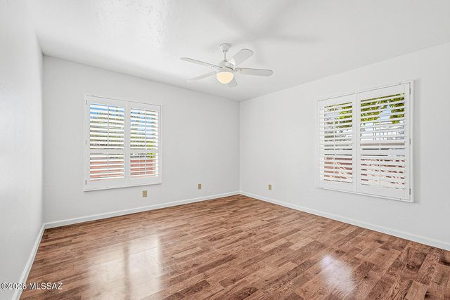 1121 N Abrego Drive, Green Valley, AZ 85614