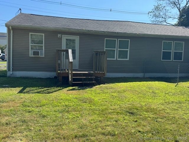27 Lewiston Court, Groton, CT 06340