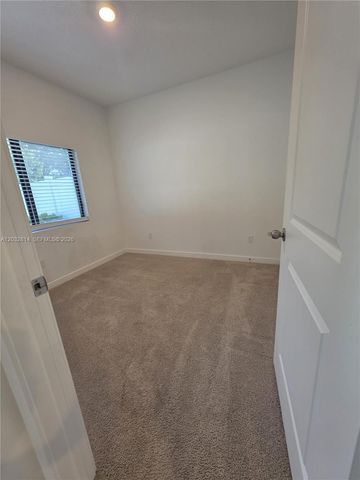 4860 Dillion St 4860, Lake Worth, FL 33463