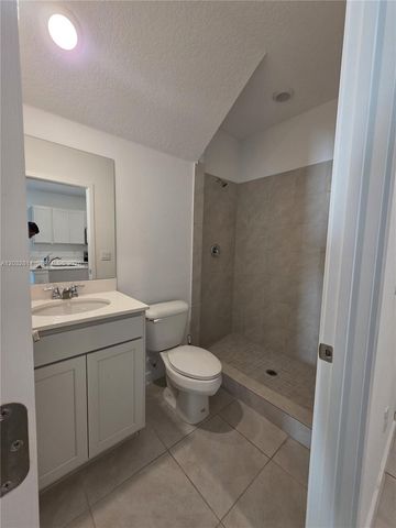 4860 Dillion St 4860, Lake Worth, FL 33463