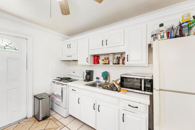 926 S L Street, Lake Worth Beach, FL 33460