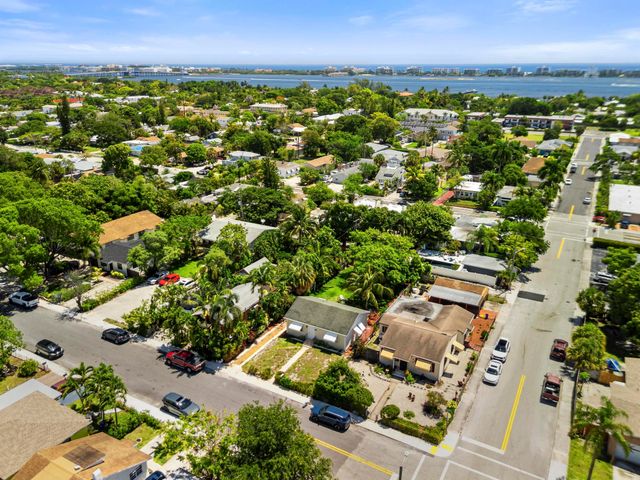 926 S L Street, Lake Worth Beach, FL 33460