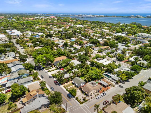 926 S L Street, Lake Worth Beach, FL 33460
