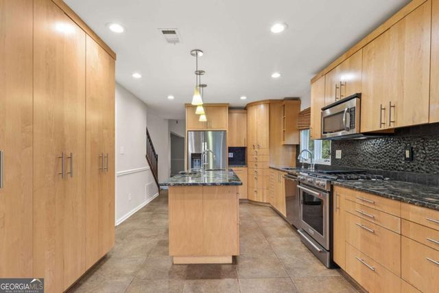 1486 Briaroaks Trail NE, Atlanta, GA 30329