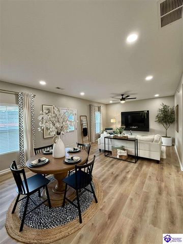 304 B Village Brooke Drive, Elizabethtown, KY 42701