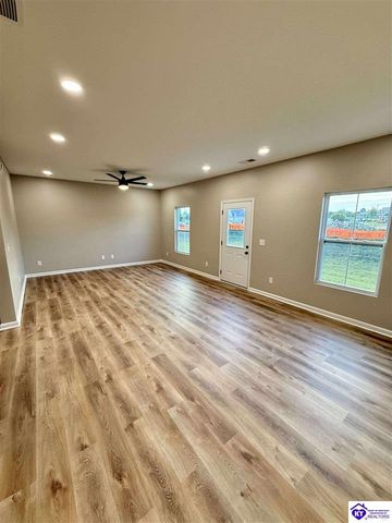 304 B Village Brooke Drive, Elizabethtown, KY 42701
