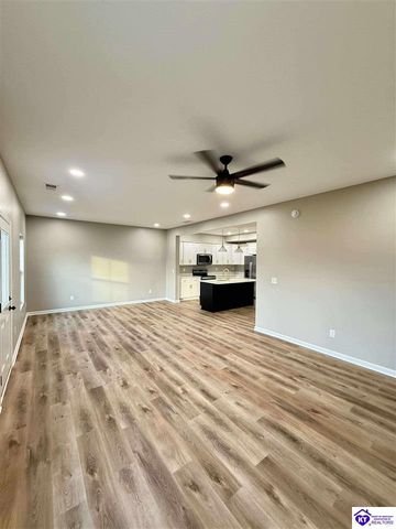 304 B Village Brooke Drive, Elizabethtown, KY 42701