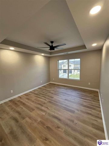 304 B Village Brooke Drive, Elizabethtown, KY 42701