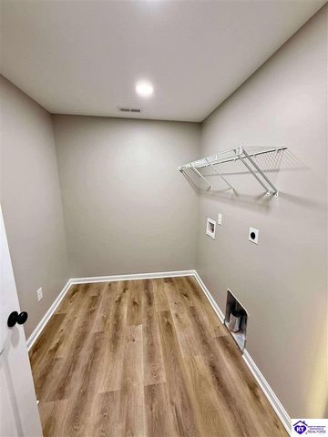 304 B Village Brooke Drive, Elizabethtown, KY 42701
