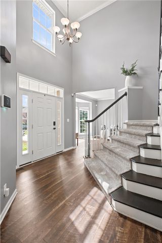 128 Foxtail Dr, Plum Boro, PA 15239