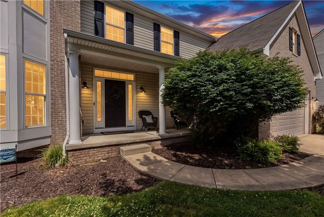 128 Foxtail Dr, Plum Boro, PA 15239
