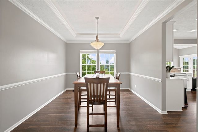 128 Foxtail Dr, Plum Boro, PA 15239