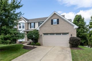 128 Foxtail Dr, Plum Boro, PA 15239