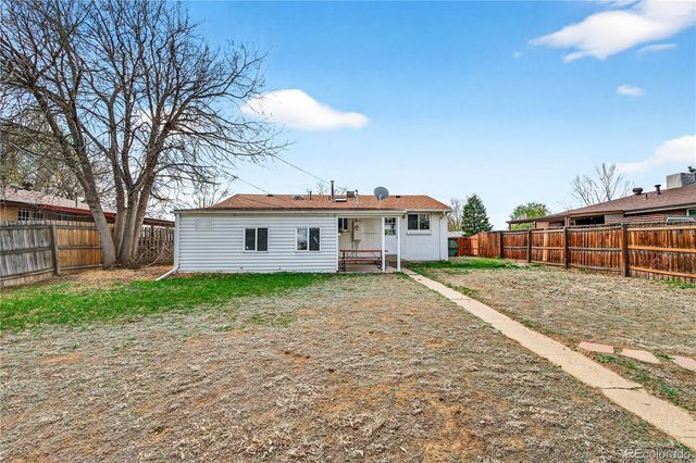 5246 Pierce Street, Arvada, CO 80002