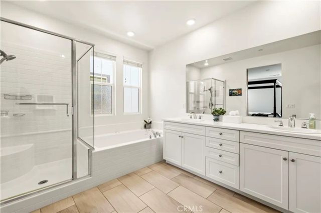 28356 Vela Way, Valencia, CA 91354